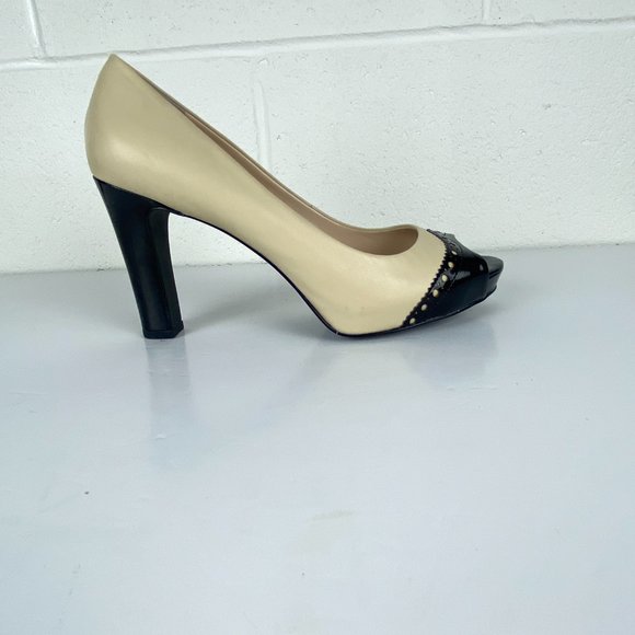 Franco Sarto Shoes Size 10‎ Ivory Black Bruna Leather Wing Tip Peep Toe Pump - Picture 3 of 13